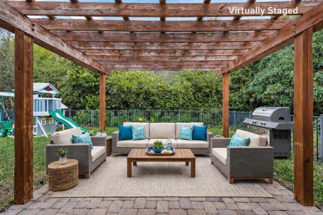 5903 SE Crooked Oak Avenue, Hobe Sound, FL 33455