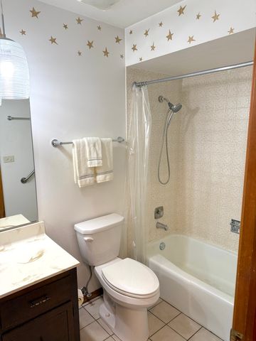 7129 Exner Road, Darien, IL 60561