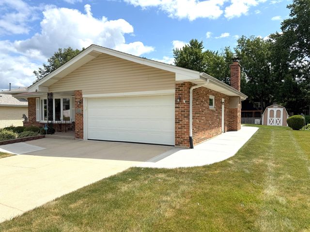 7129 Exner Road, Darien, IL 60561