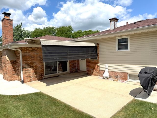 7129 Exner Road, Darien, IL 60561