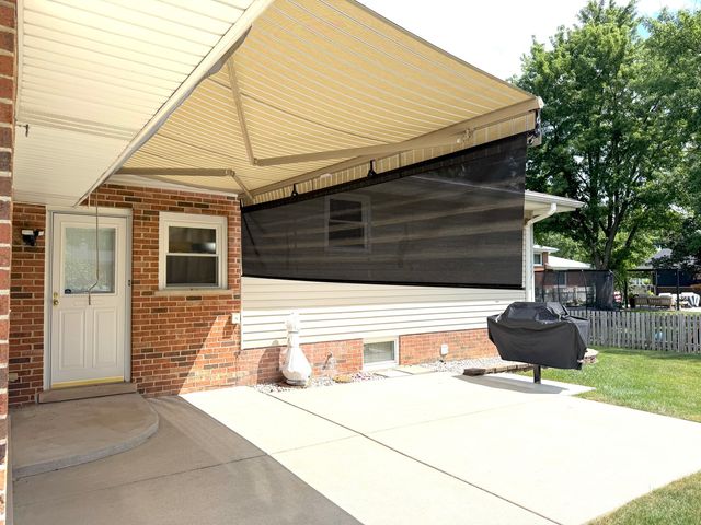 7129 Exner Road, Darien, IL 60561
