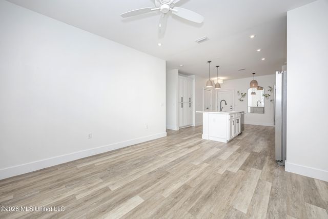 2501 Bienville Boulevard, 416, Ocean Springs, MS 39564