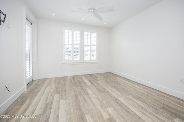 2501 Bienville Boulevard, 416, Ocean Springs, MS 39564