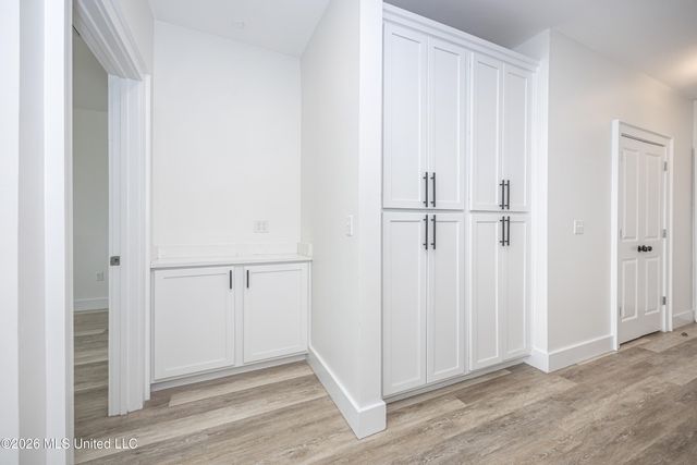 2501 Bienville Boulevard, 416, Ocean Springs, MS 39564