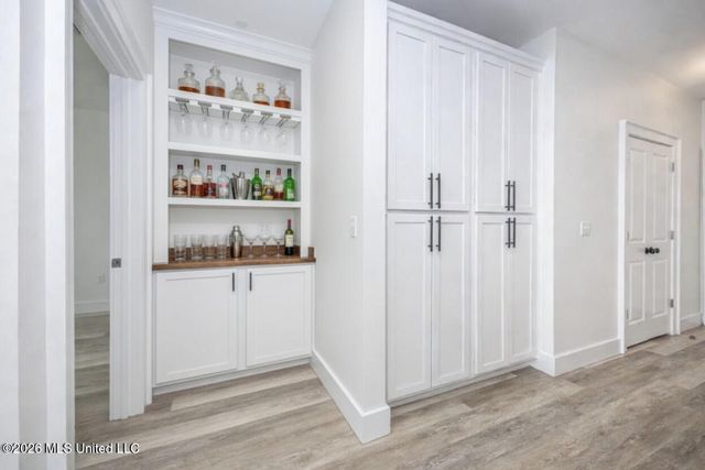 2501 Bienville Boulevard, 416, Ocean Springs, MS 39564