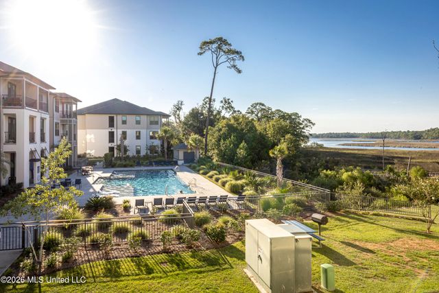 2501 Bienville Boulevard, 416, Ocean Springs, MS 39564