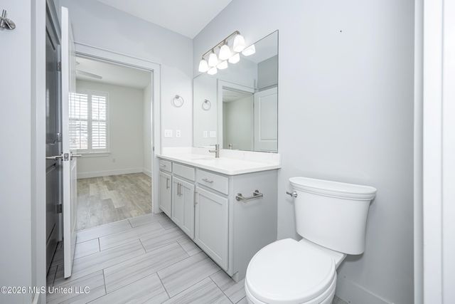 2501 Bienville Boulevard, 416, Ocean Springs, MS 39564