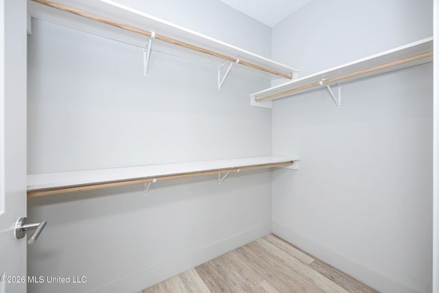 2501 Bienville Boulevard, 416, Ocean Springs, MS 39564