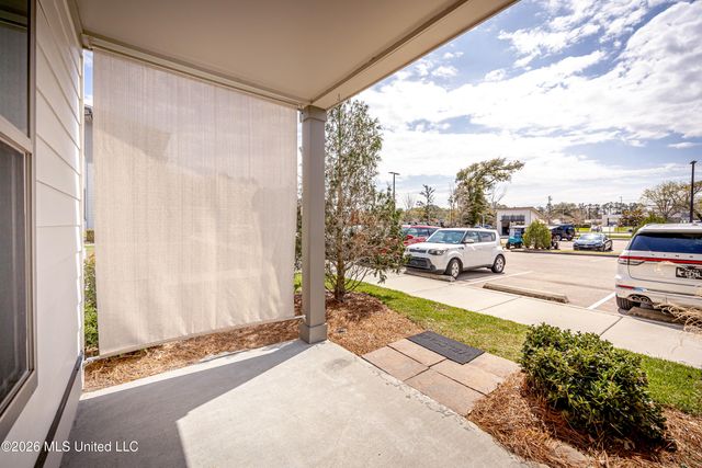 2501 Bienville Boulevard, 416, Ocean Springs, MS 39564