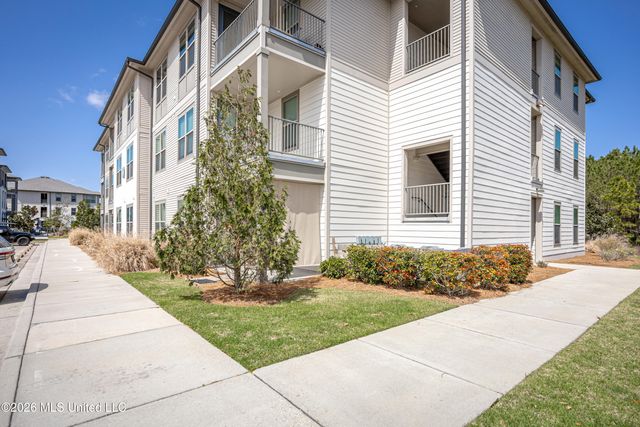 2501 Bienville Boulevard, 416, Ocean Springs, MS 39564