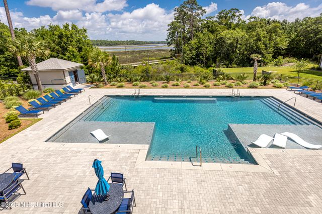 2501 Bienville Boulevard, 416, Ocean Springs, MS 39564