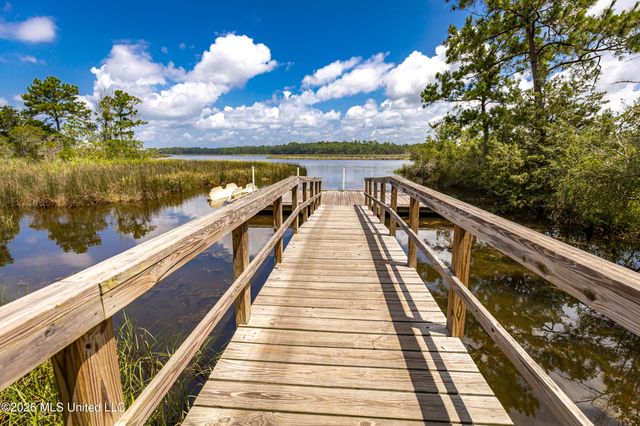 2501 Bienville Boulevard, 416, Ocean Springs, MS 39564