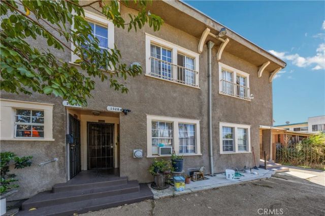 1528 2nd Avenue, Los Angeles, CA 90019