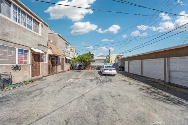 1528 2nd Avenue, Los Angeles, CA 90019