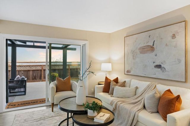 530 Barkentine Lane, Redwood City, CA 94065