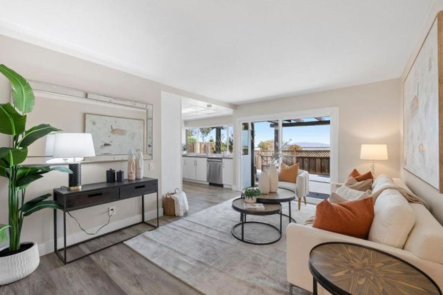 530 Barkentine Lane, Redwood City, CA 94065