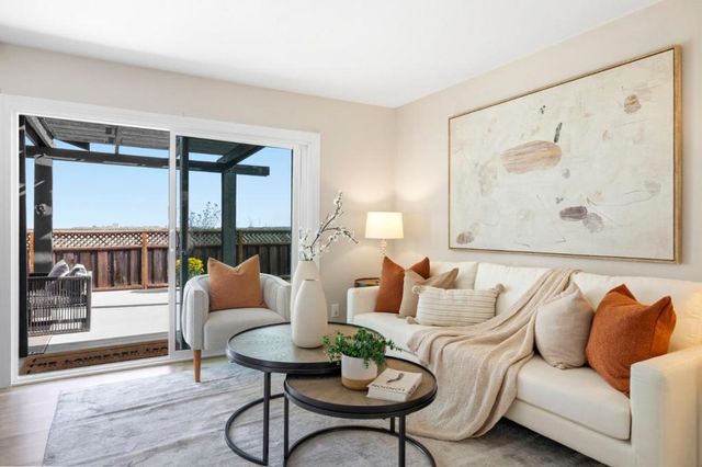 530 Barkentine Lane, Redwood City, CA 94065