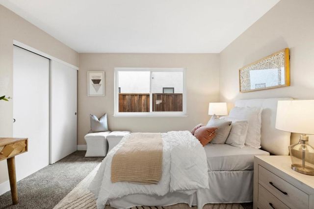 530 Barkentine Lane, Redwood City, CA 94065