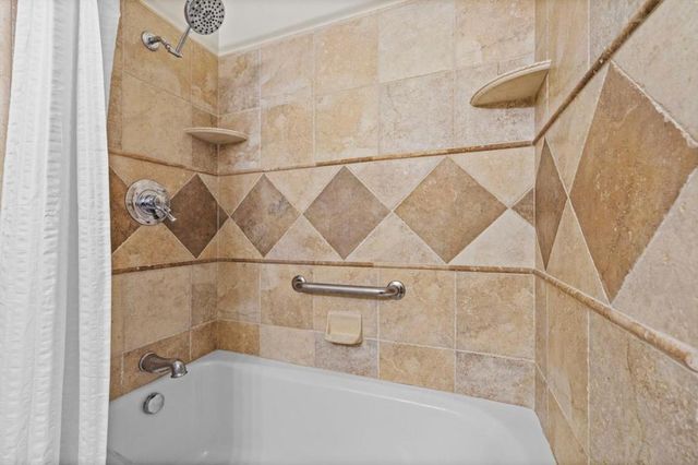 530 Barkentine Lane, Redwood City, CA 94065