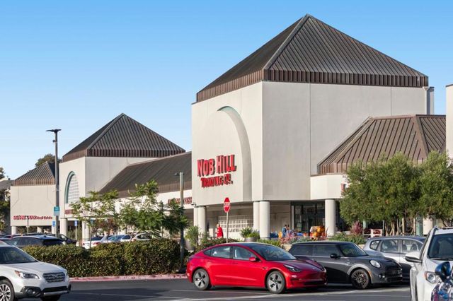 530 Barkentine Lane, Redwood City, CA 94065