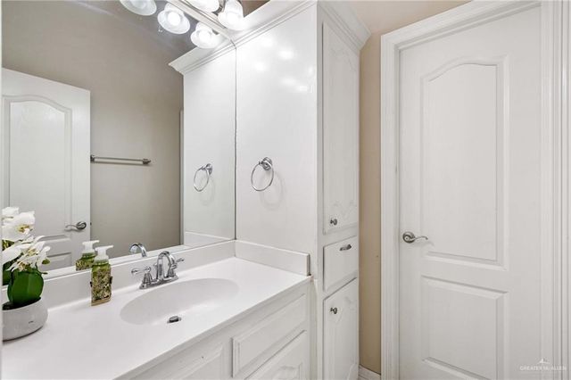 1800 E 24th Street, Mission, TX 78574
