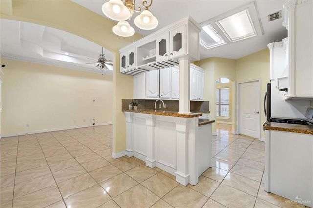 1800 E 24th Street, Mission, TX 78574