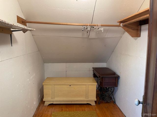 215 E Gogebic Street, Ironwood, MI 49938