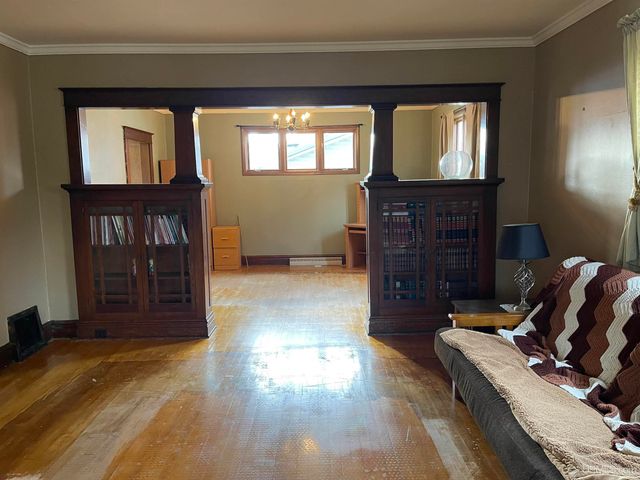 215 E Gogebic Street, Ironwood, MI 49938