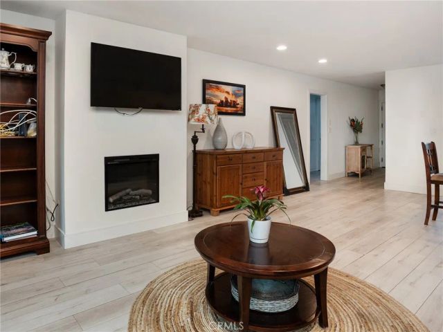 900 Cedar Street 111, El Segundo, CA 90245