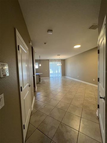 1205 ROYAL ST GEORGE BOULEVARD, Davenport, FL 33896