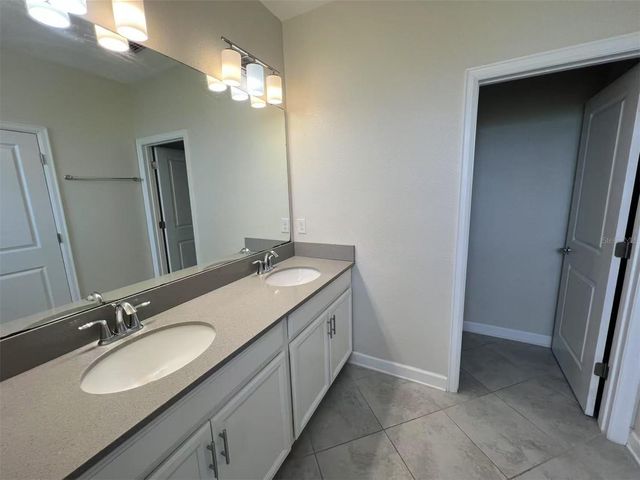 1205 ROYAL ST GEORGE BOULEVARD, Davenport, FL 33896