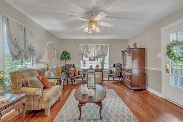 262 N Willomont Ave, Gallatin, TN 37066