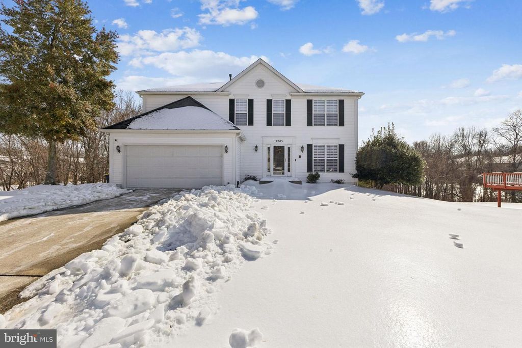 3205 BENJAMIN CT, Clinton, MD 20735