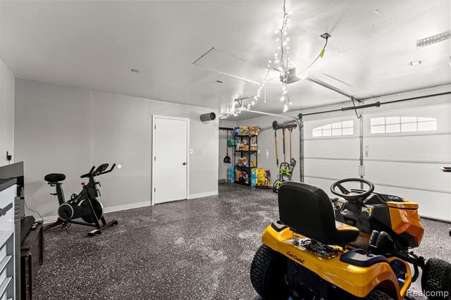 50001 Geddes Road, Canton, MI 48188