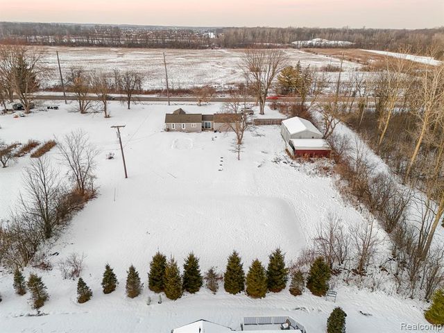 50001 Geddes Road, Canton, MI 48188