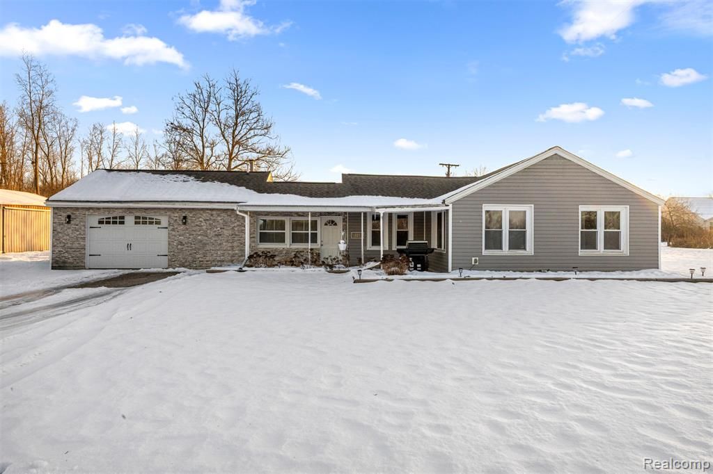 50001 Geddes Road, Canton, MI 48188