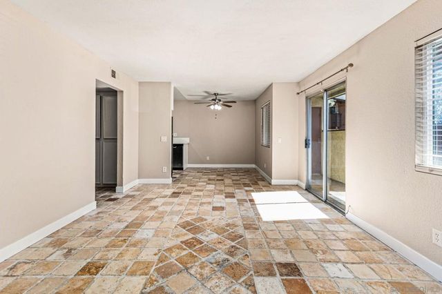 510 Calle Montecito 51, Oceanside, CA 92057