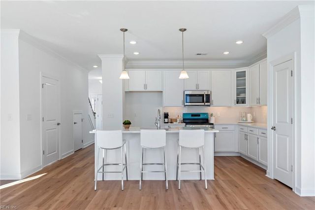 4929 Apricot WAY, Chesapeake, VA 23321