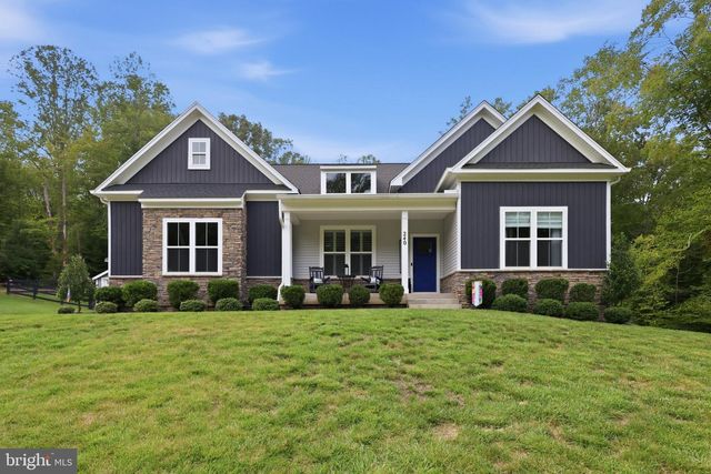 240 LONG MEADOW DR, Fredericksburg, VA 22406