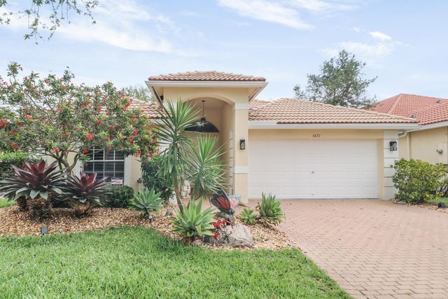 5671 S FOUNTAINS Drive S, Lake Worth, FL 33467