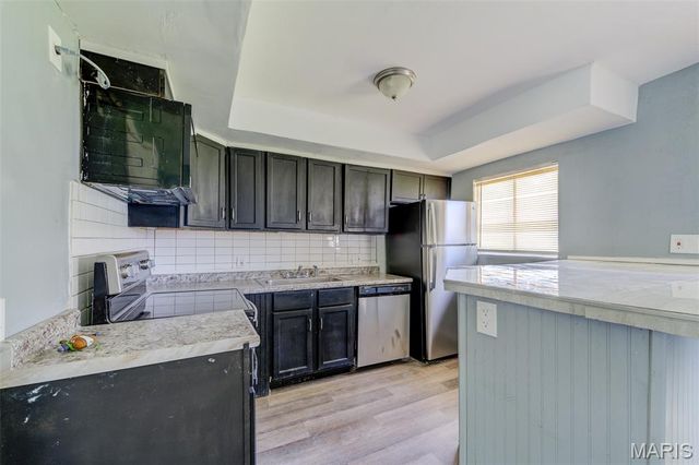 2116 Jannette Drive, St Louis, MO 63136