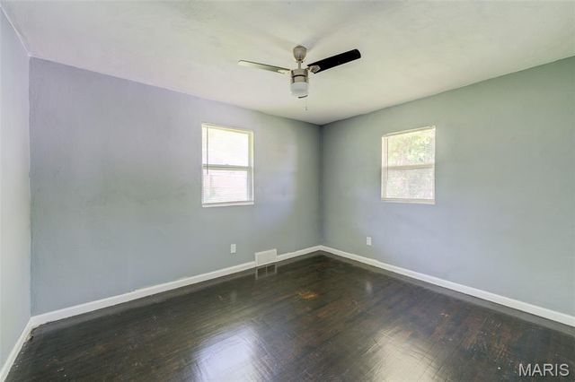 2116 Jannette Drive, St Louis, MO 63136