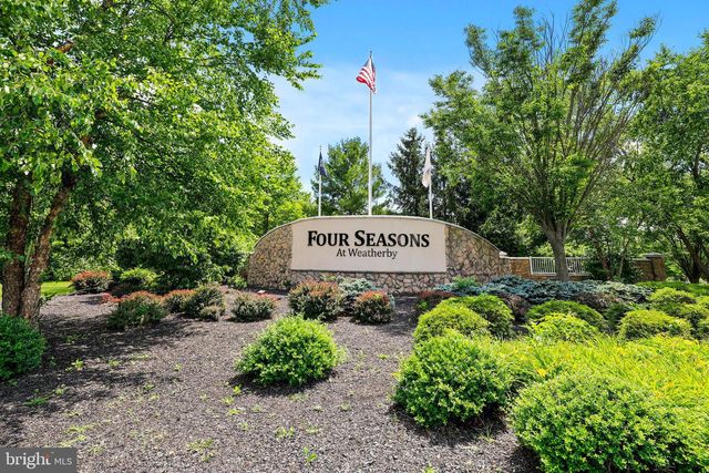 29 MANSION DR, Swedesboro, NJ 08085