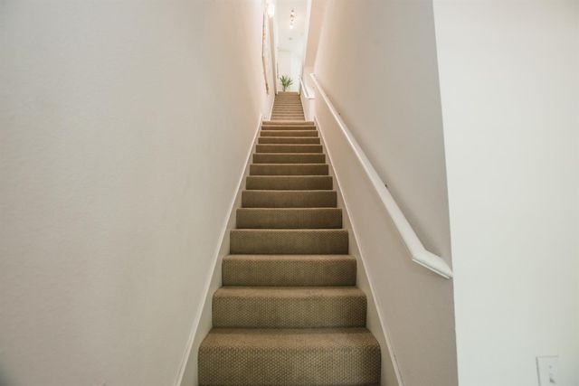 427 Harriet Ln, West Sacramento, CA 95605