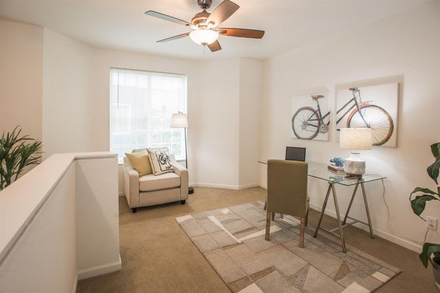 427 Harriet Ln, West Sacramento, CA 95605