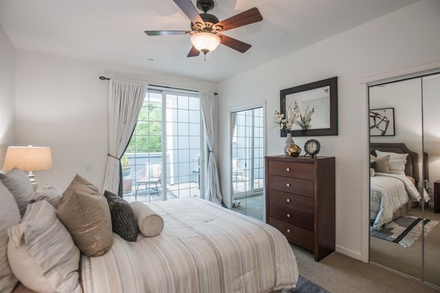 427 Harriet Ln, West Sacramento, CA 95605