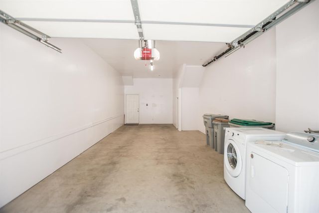 427 Harriet Ln, West Sacramento, CA 95605