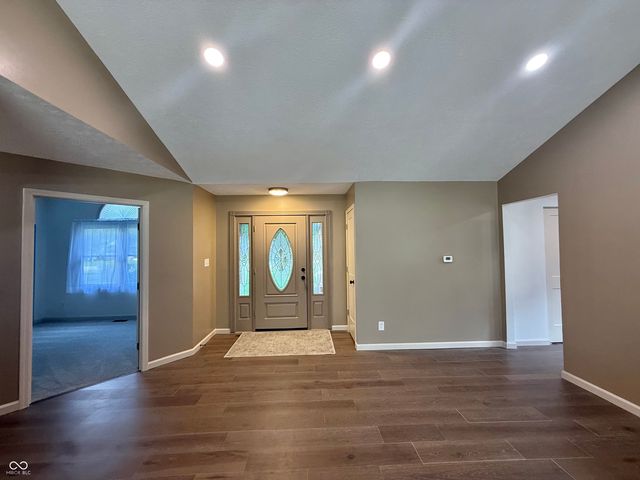 118 W Edgewood Avenue, Indianapolis, IN 46217