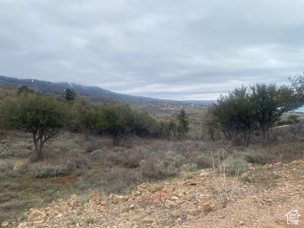 Image 16 of property listing at 975 W CISCO RUN E30, Garden City, UT 84028