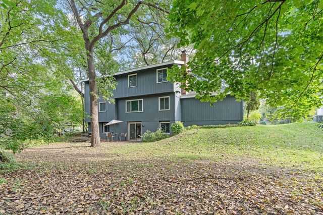 12808 Pheasant Run, Burnsville, MN 55337